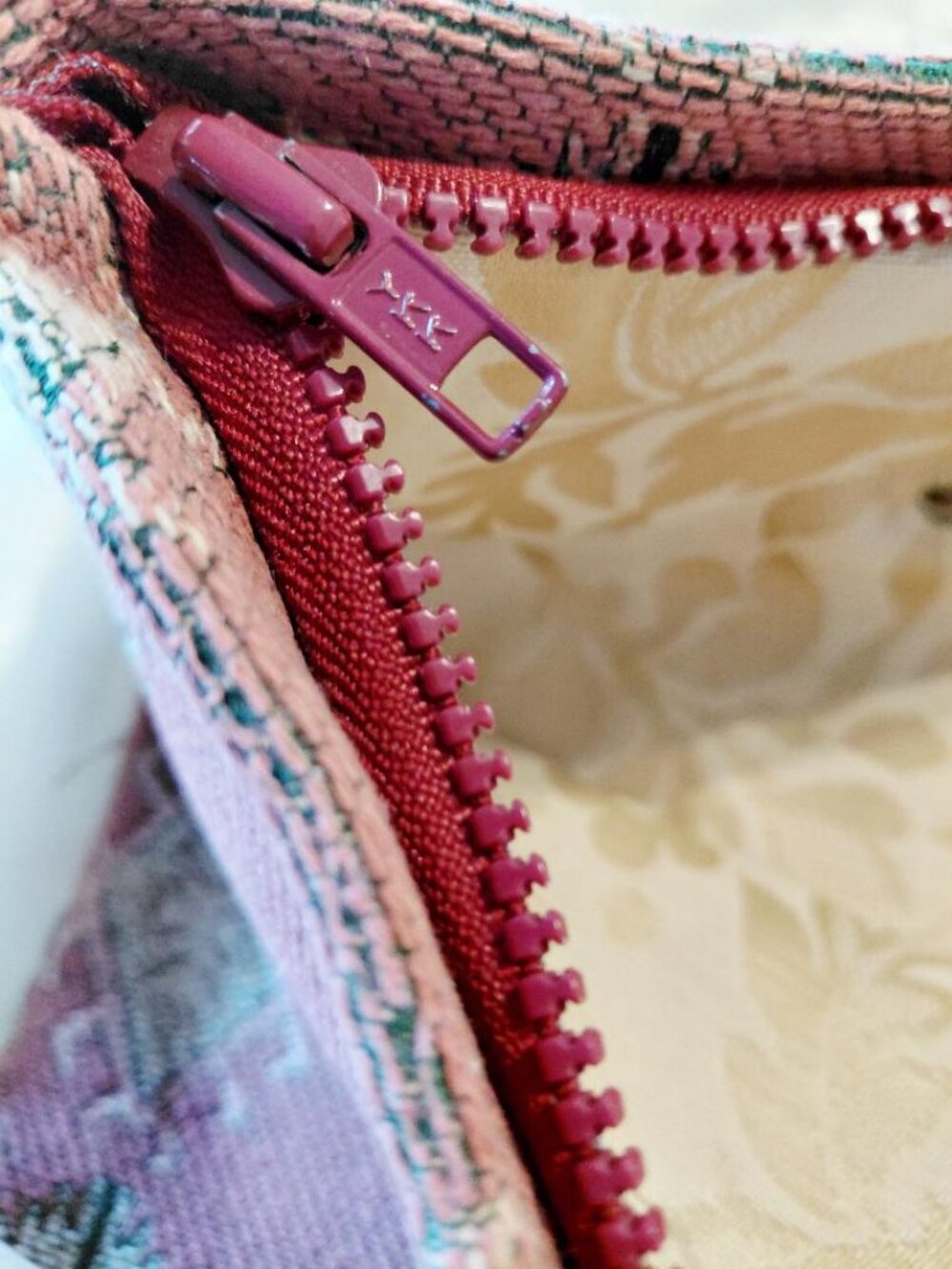 Vintage Elliva Boston Carpet Laptop Bag - Picture 4 of 5